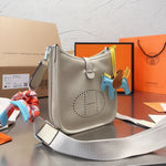 Exquisite leather bags-651