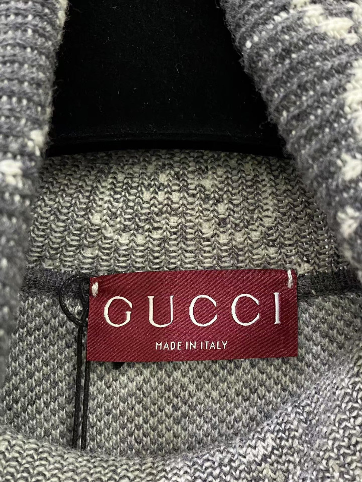 Classic Fashion Sweater-555(Women's)