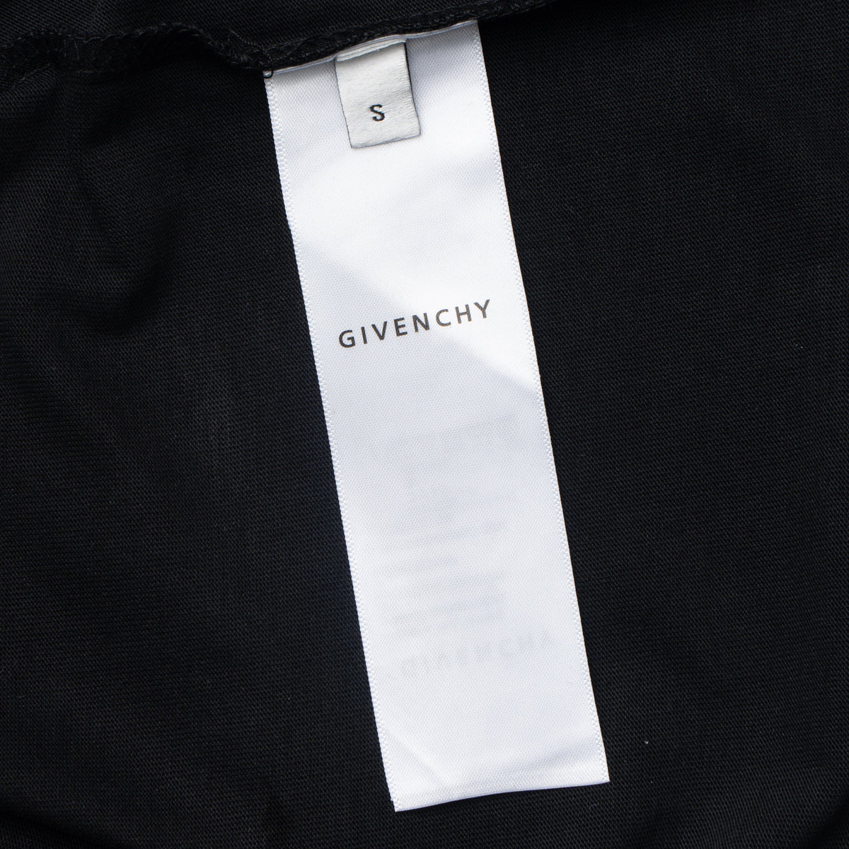 Printed T-Shirt: High-End Fashion Statement-1079