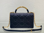 Exquisite leather bags-76