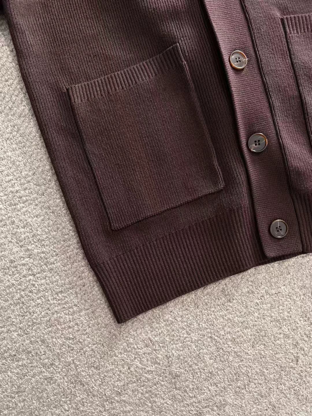 Classic Fashion Sweater-105