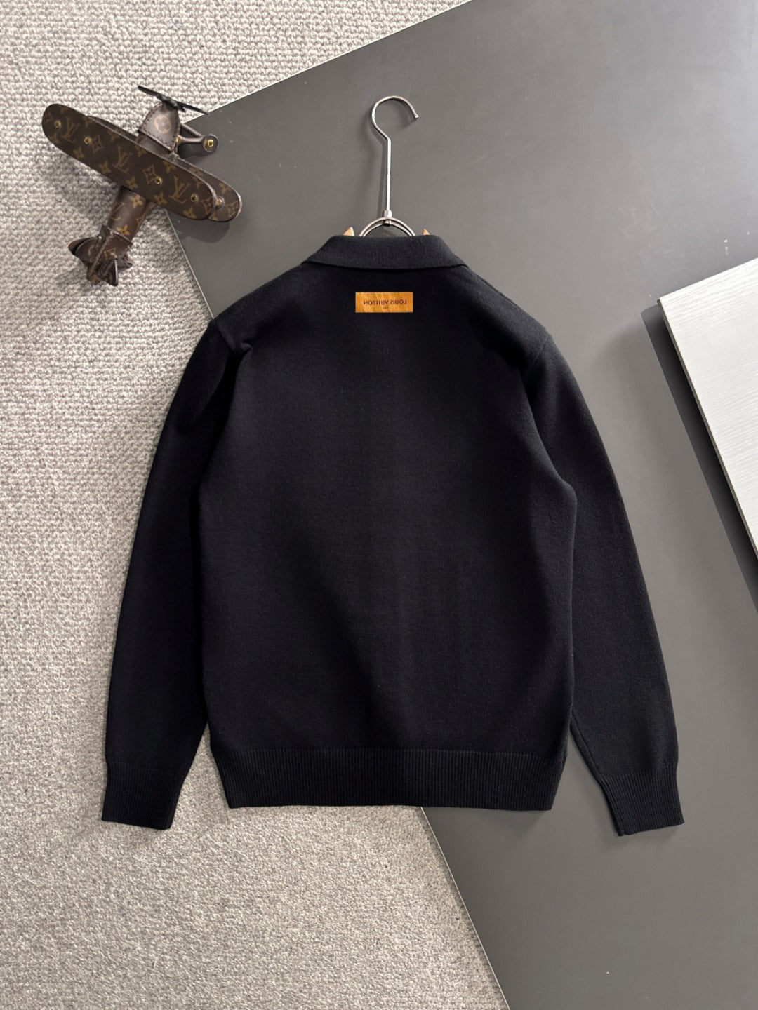 Classic Fashion Sweater-108