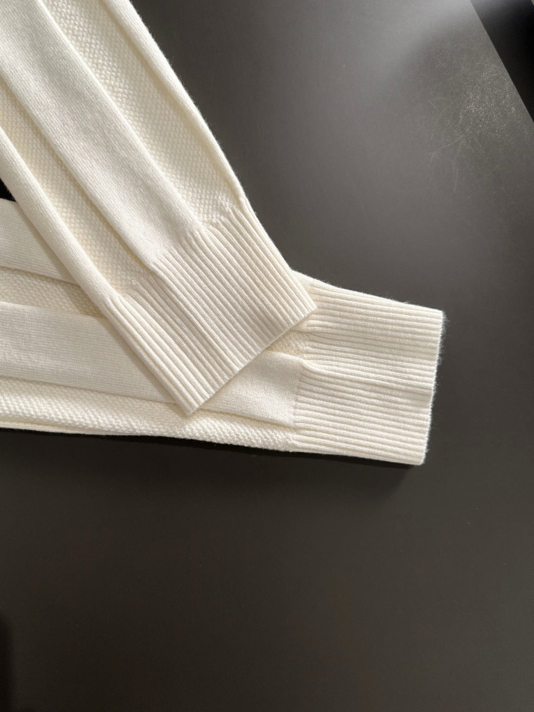 Classic Fashion Sweater-110