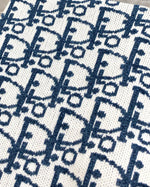 Classic Fashion Sweater-120