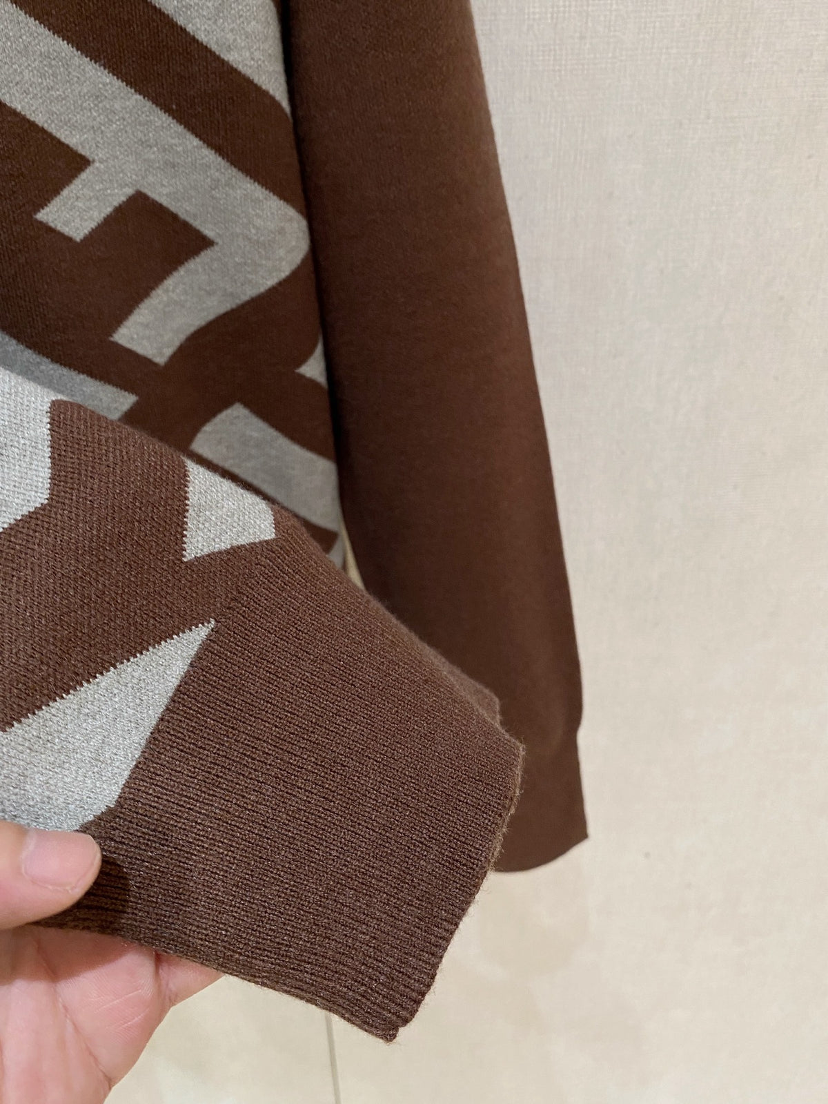 Classic Fashion Sweater-142