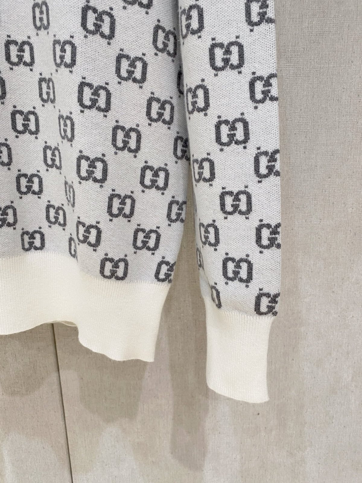 Classic Fashion Sweater-144