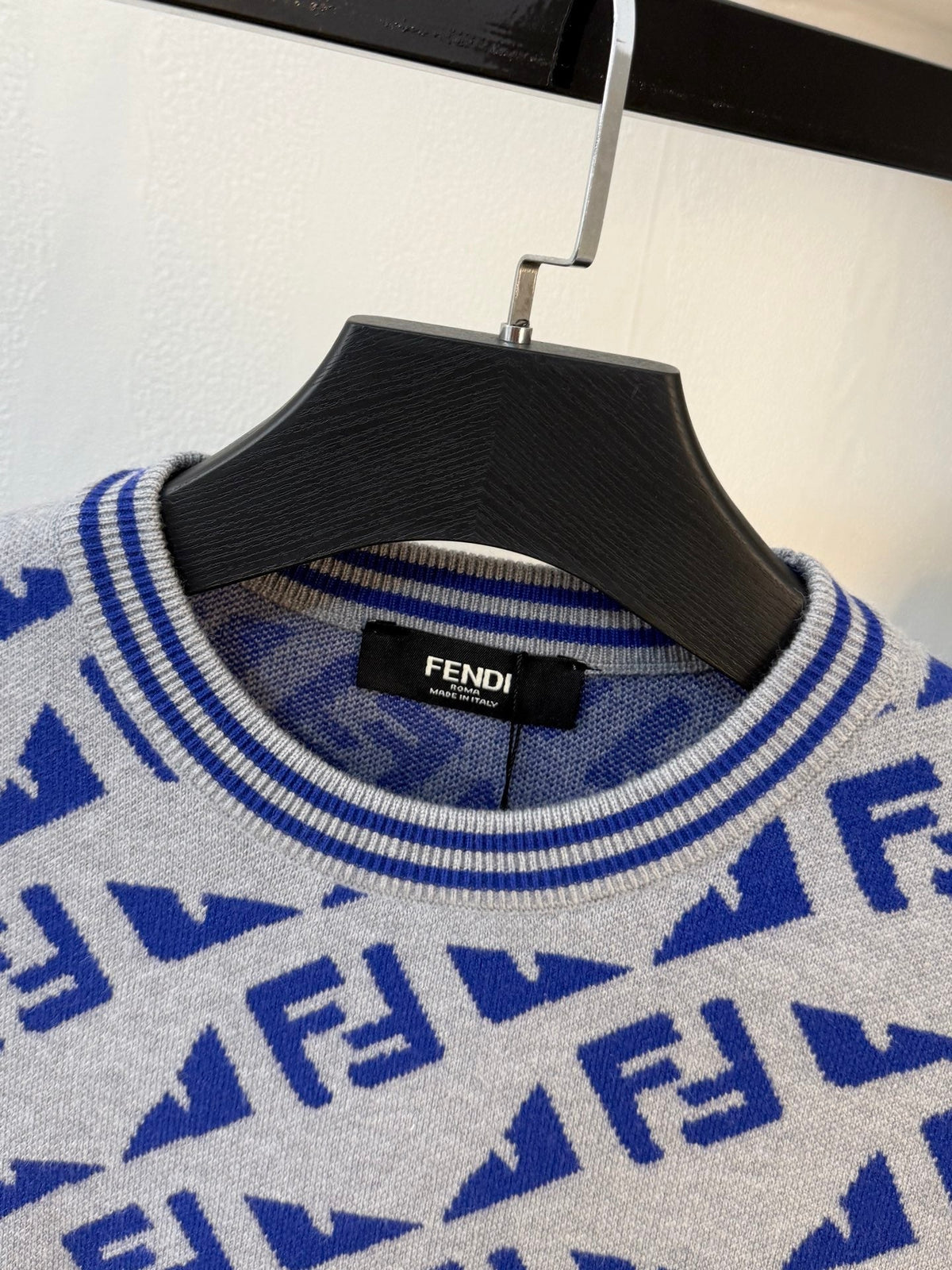 Classic Fashion Sweater-158