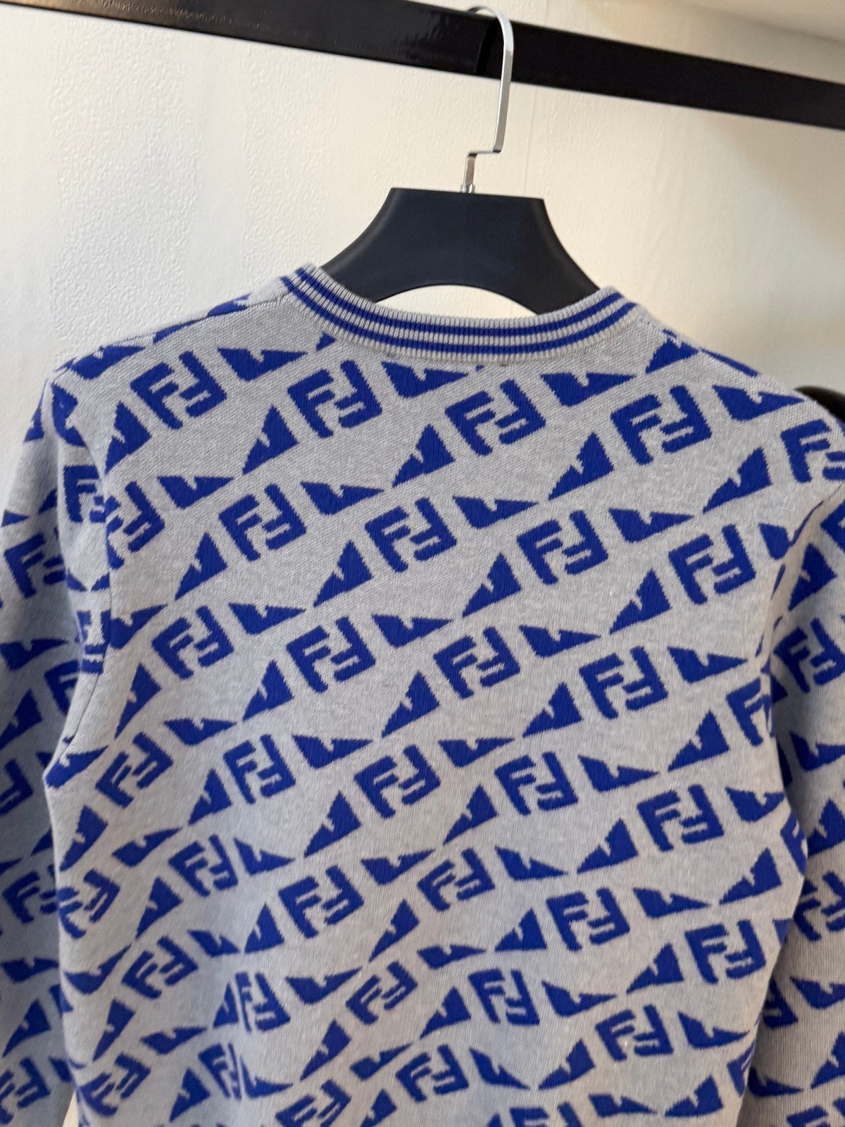 Classic Fashion Sweater-158