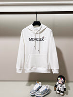 Classic Fit Hoodie-1077