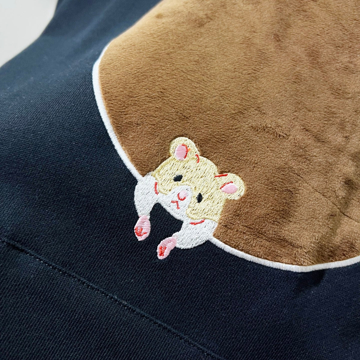 Classic Fit Hoodie-1095