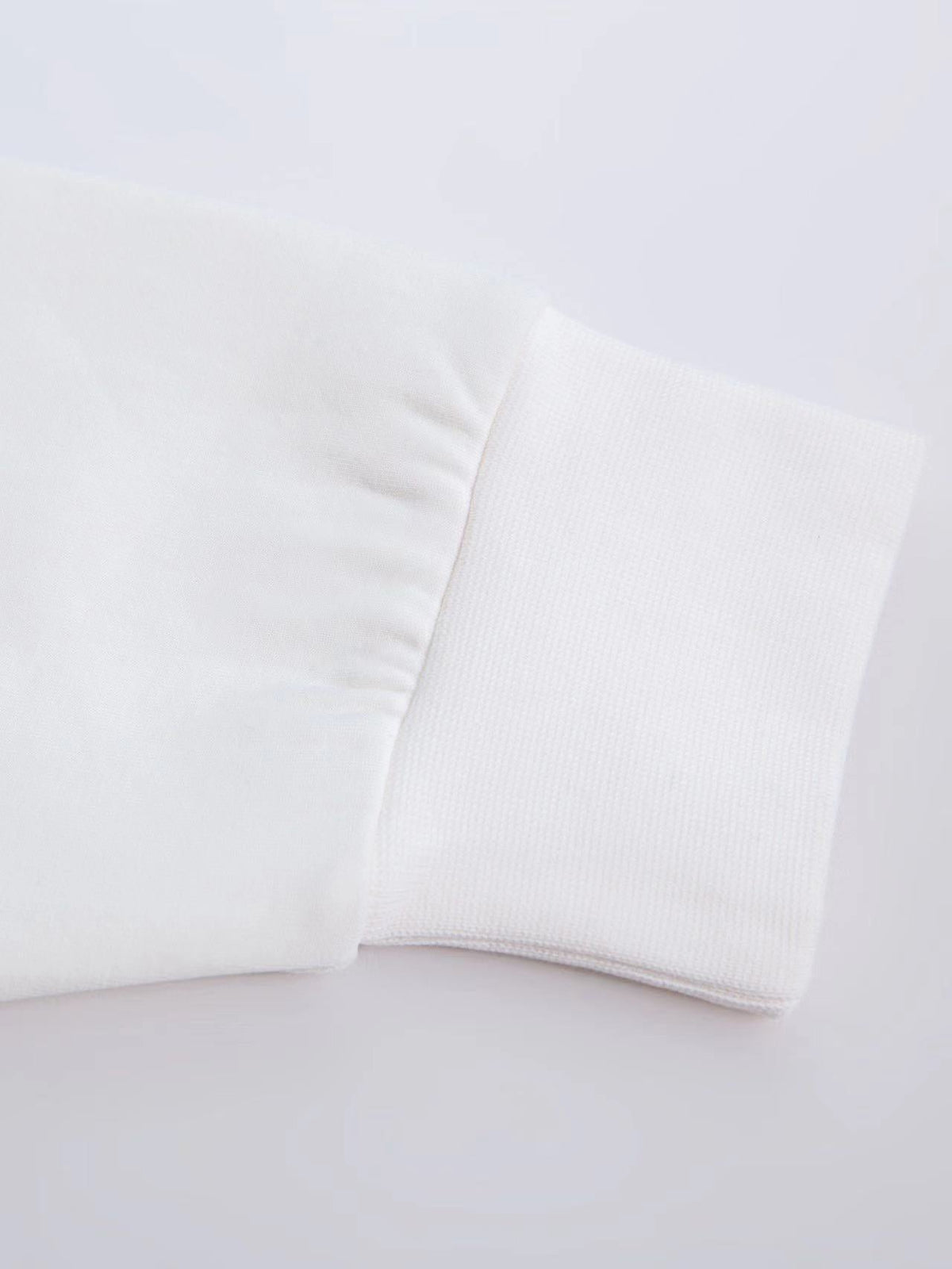 Classic Fit Hoodie-888