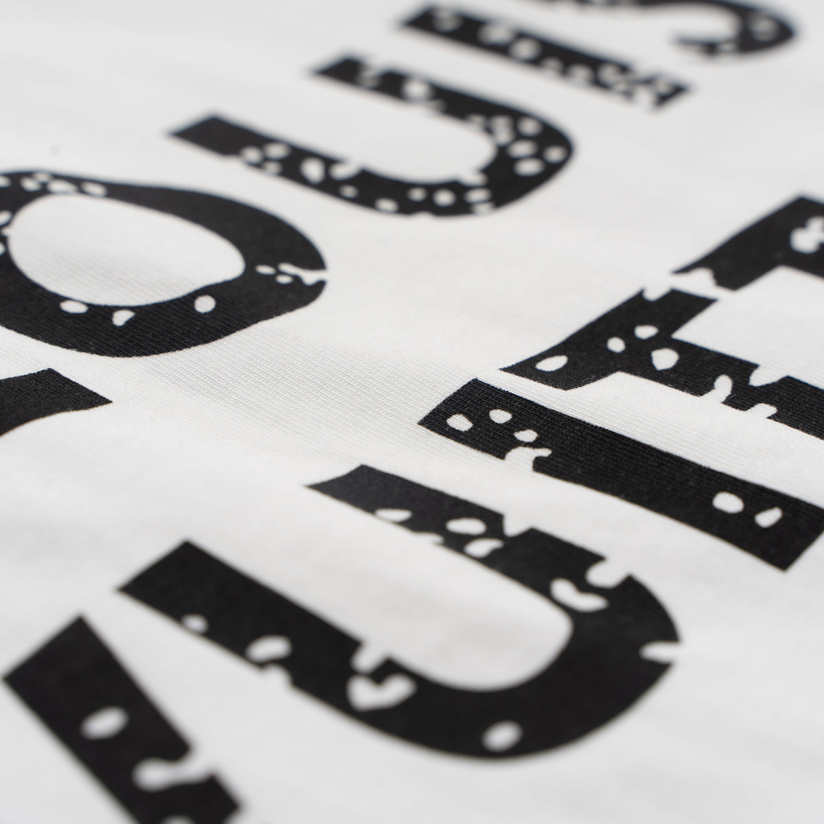 Printed T-Shirt: High-End Fashion Statement-1027