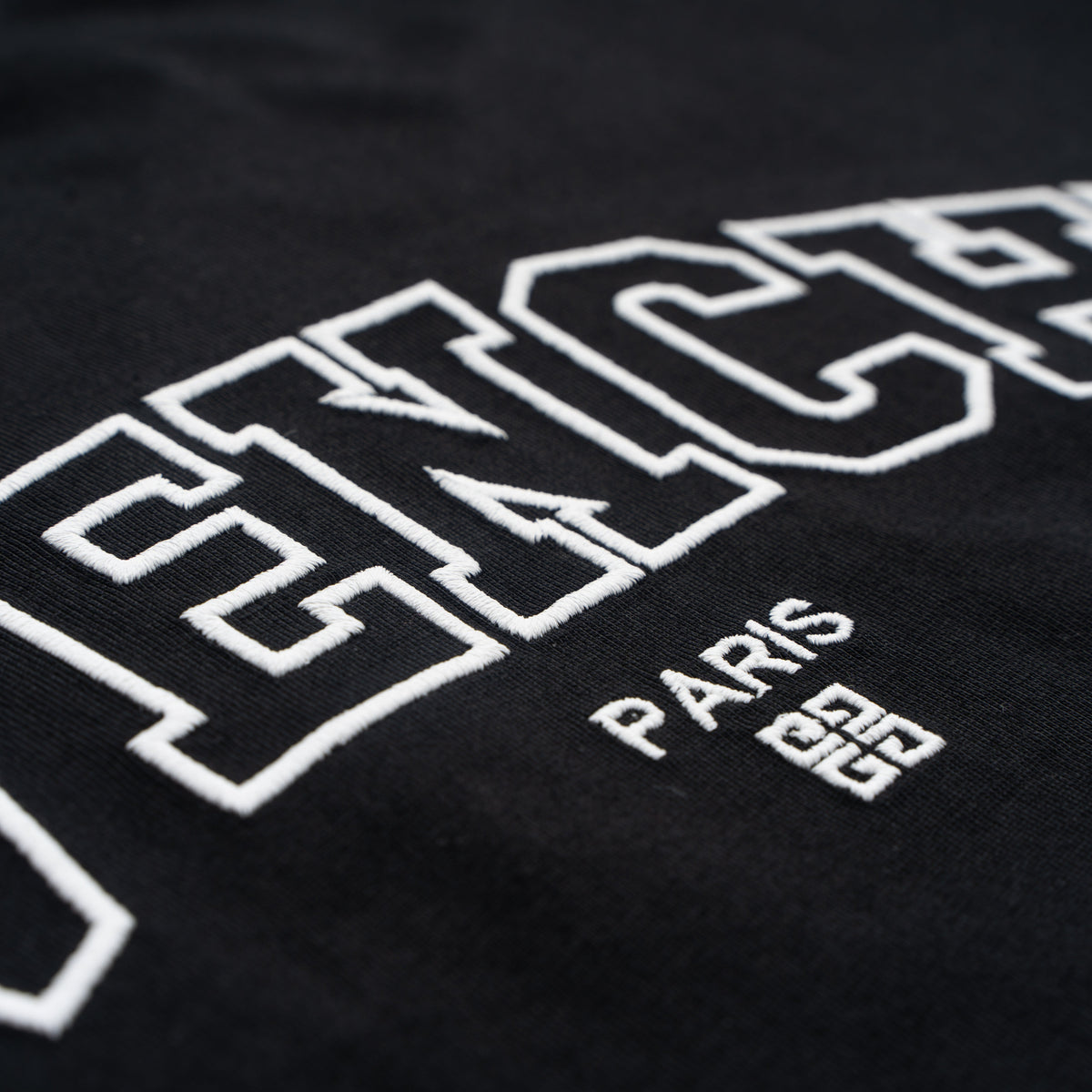 Printed T-Shirt: High-End Fashion Statement-1081