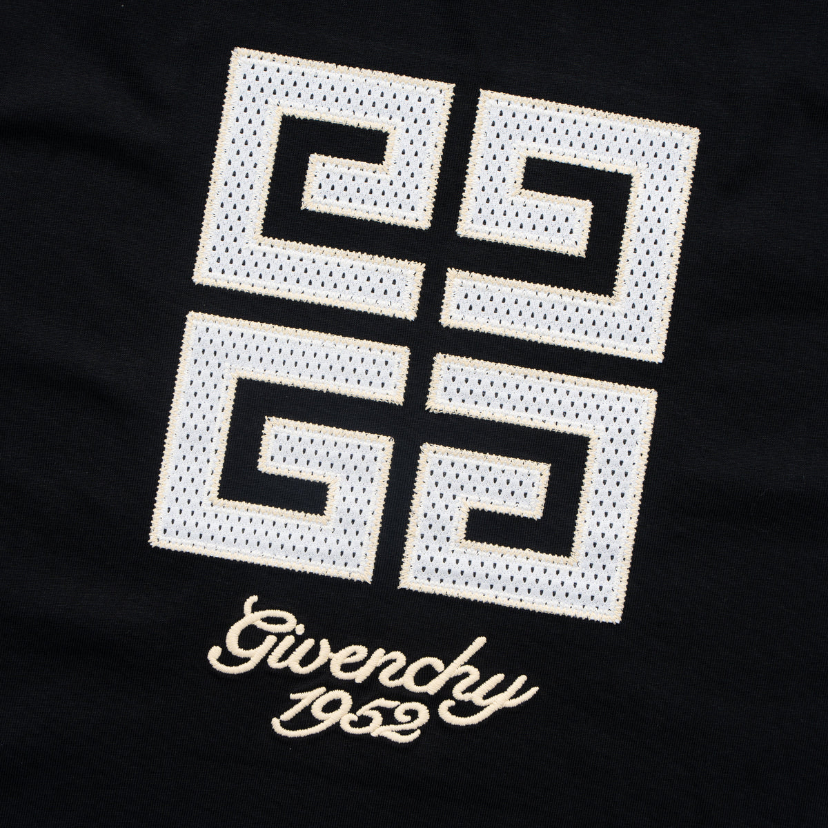 Printed T-Shirt: High-End Fashion Statement-1082