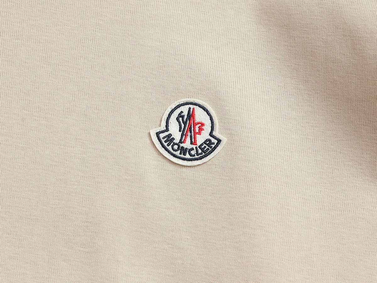 Classic Fashion Sweater-67