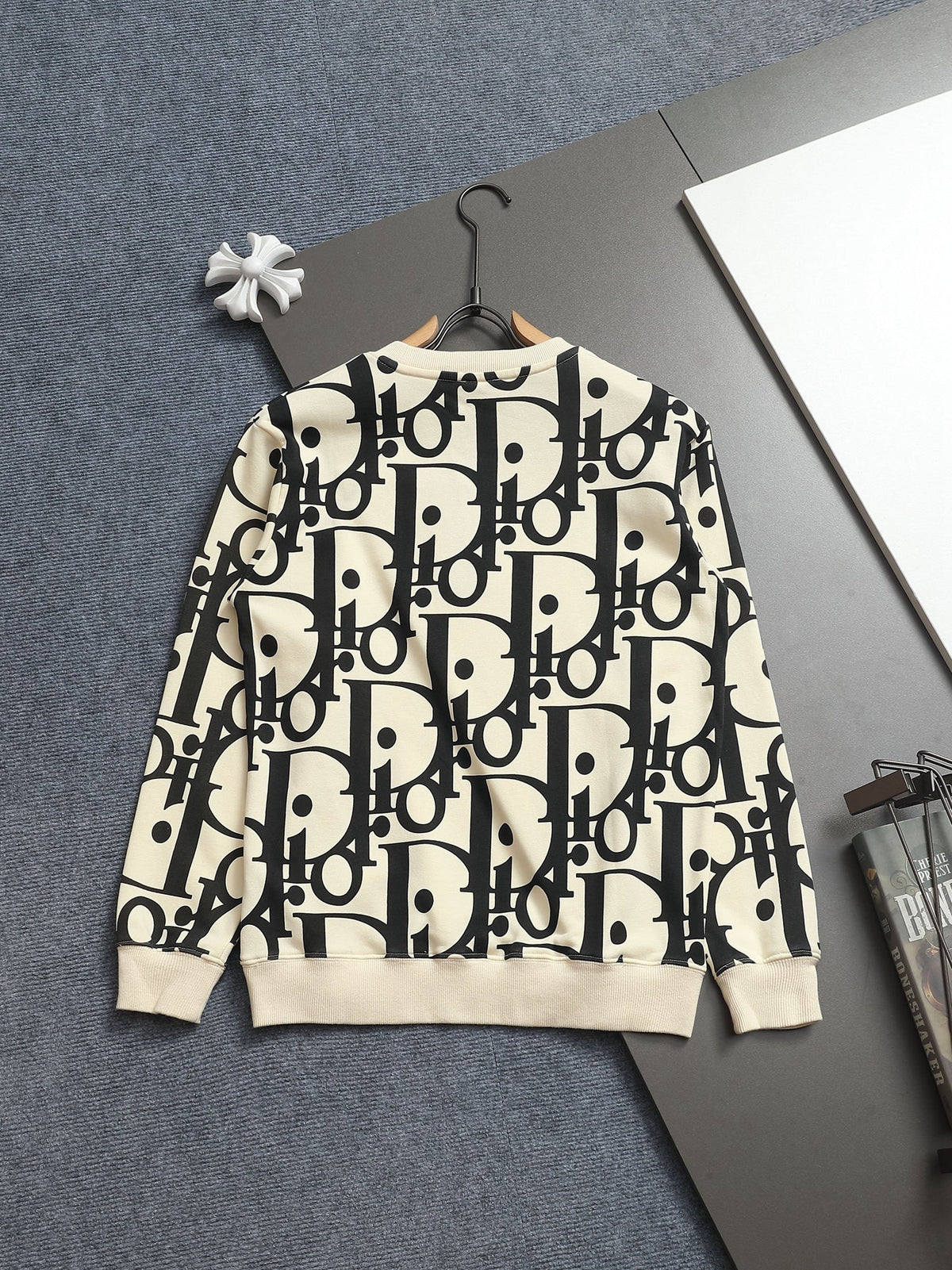 Classic Fashion Sweater-71