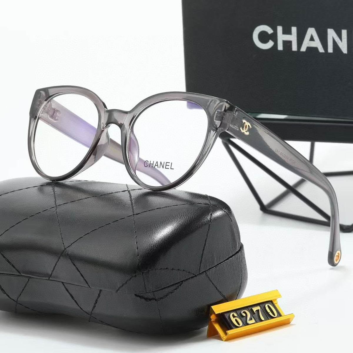 Fashion Eyewear: Elevate Your Style with Exquisite Craftsmanship-516