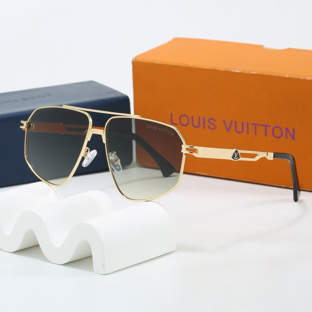 Fashion Eyewear: Elevate Your Style with Exquisite Craftsmanship-539