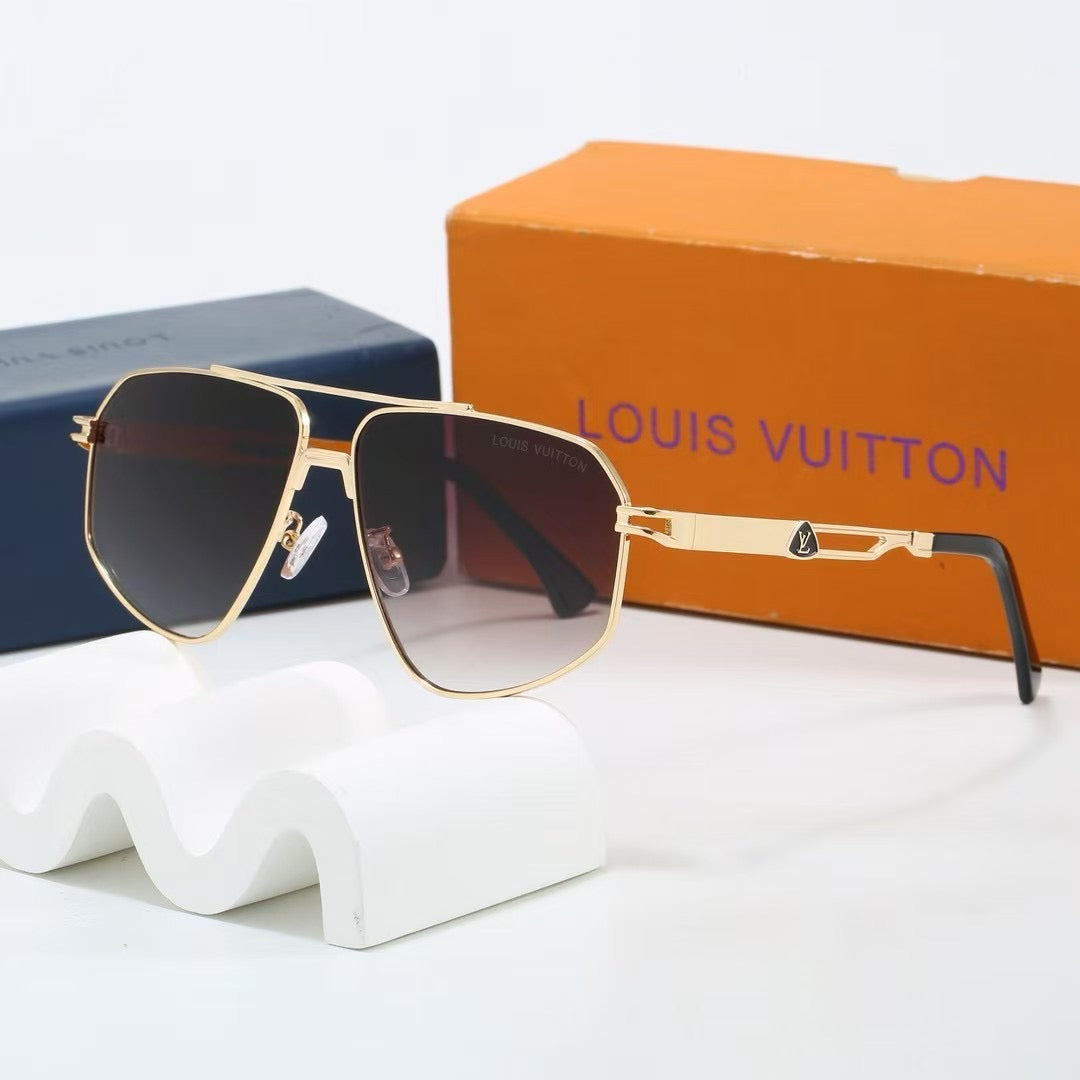 Fashion Eyewear: Elevate Your Style with Exquisite Craftsmanship-539