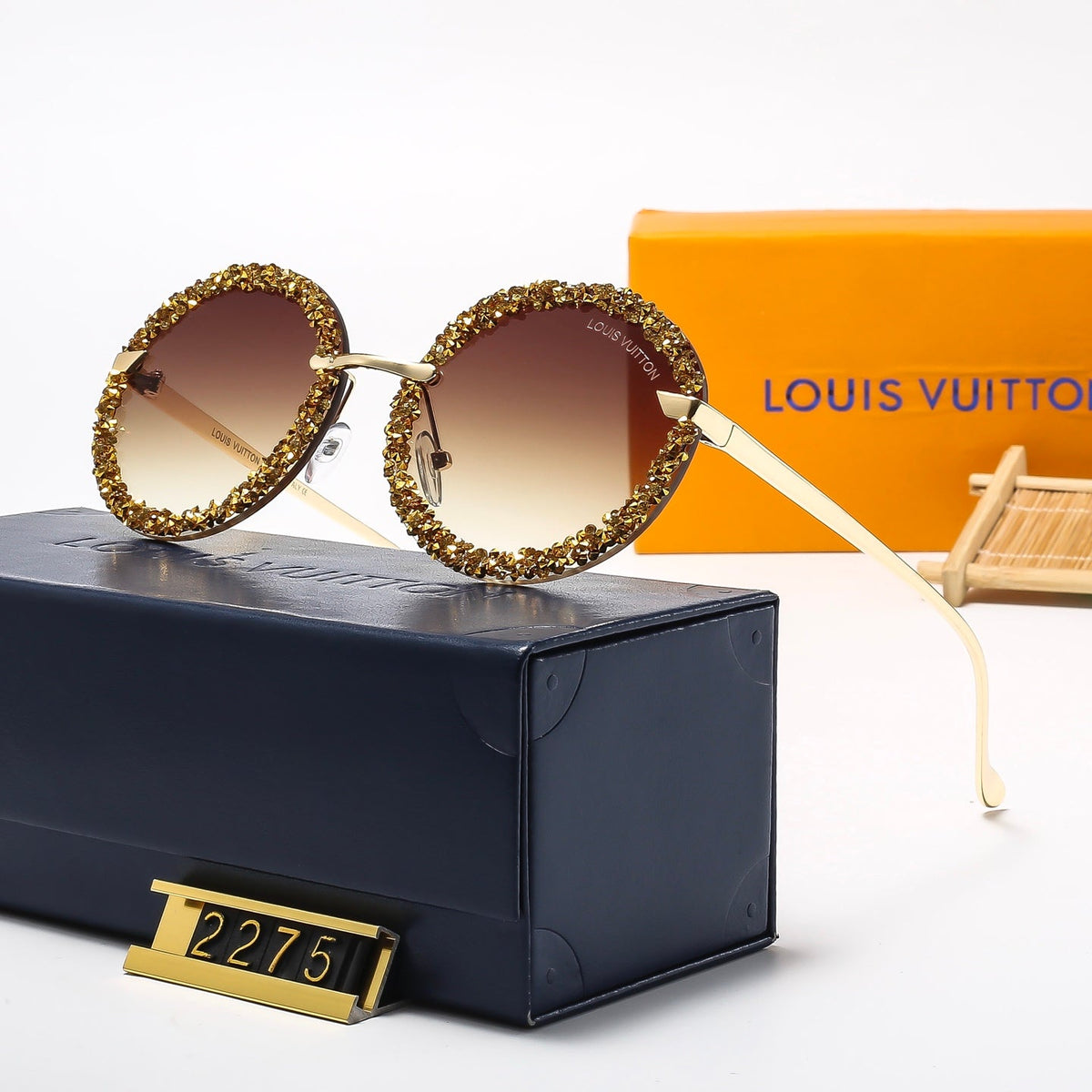 Fashion Eyewear: Elevate Your Style with Exquisite Craftsmanship-559