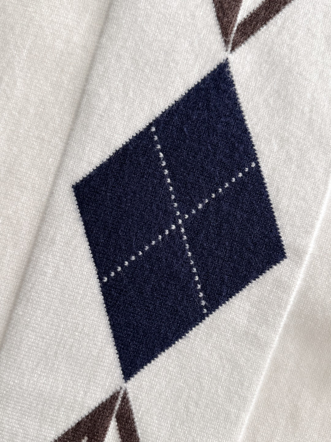 Classic Fashion Sweater-107