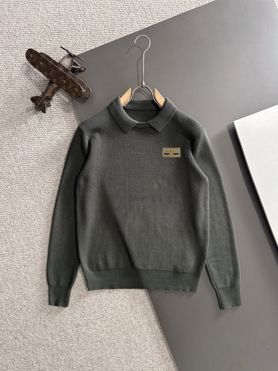 Classic Fashion Sweater-109