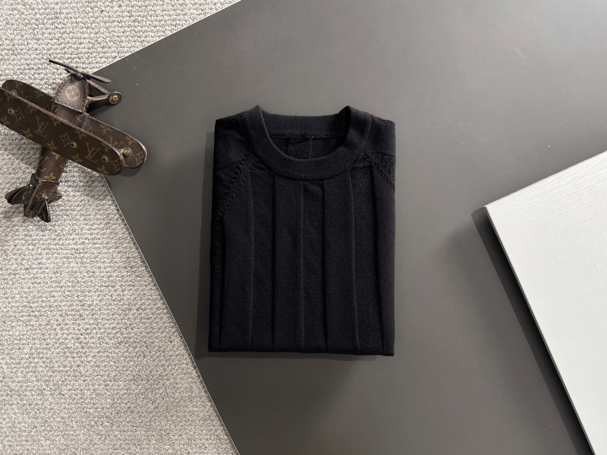 Classic Fashion Sweater-110