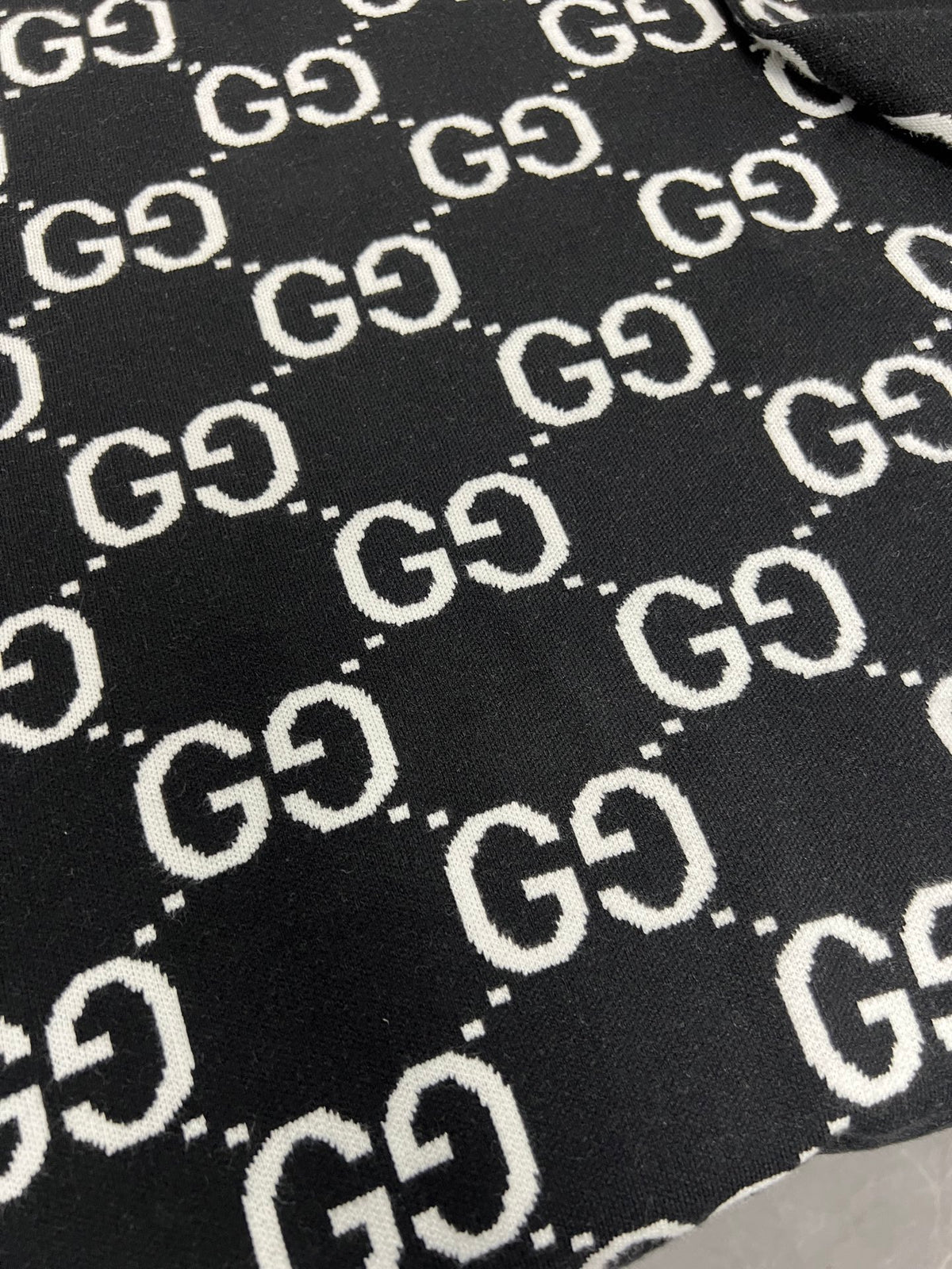 Classic Fashion Sweater-126