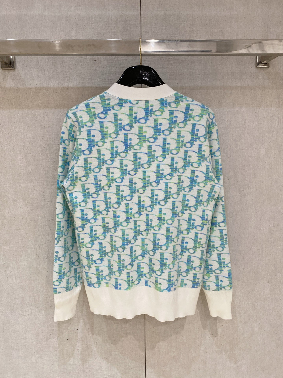 Classic Fashion Sweater-133