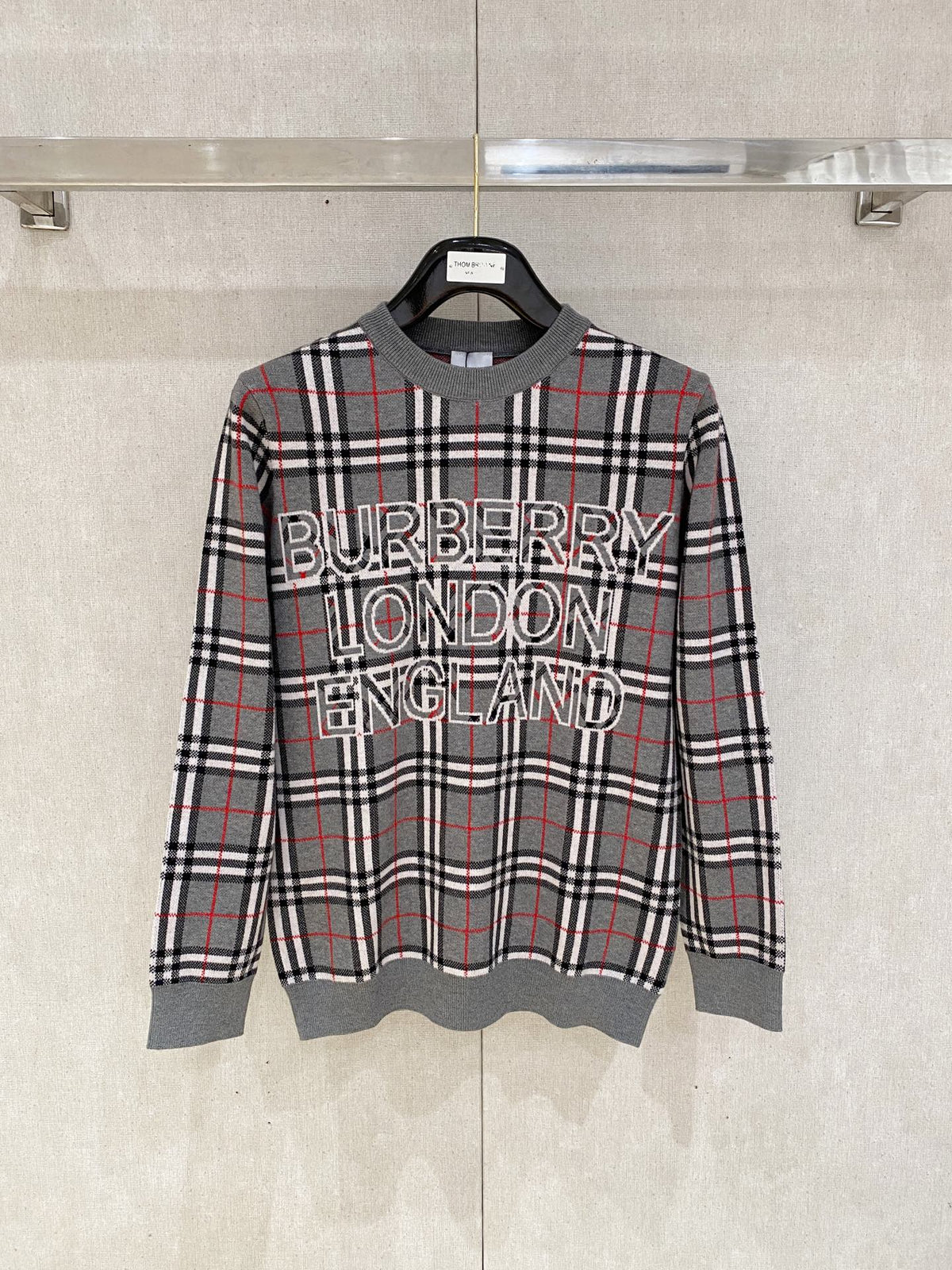 Classic Fashion Sweater-134