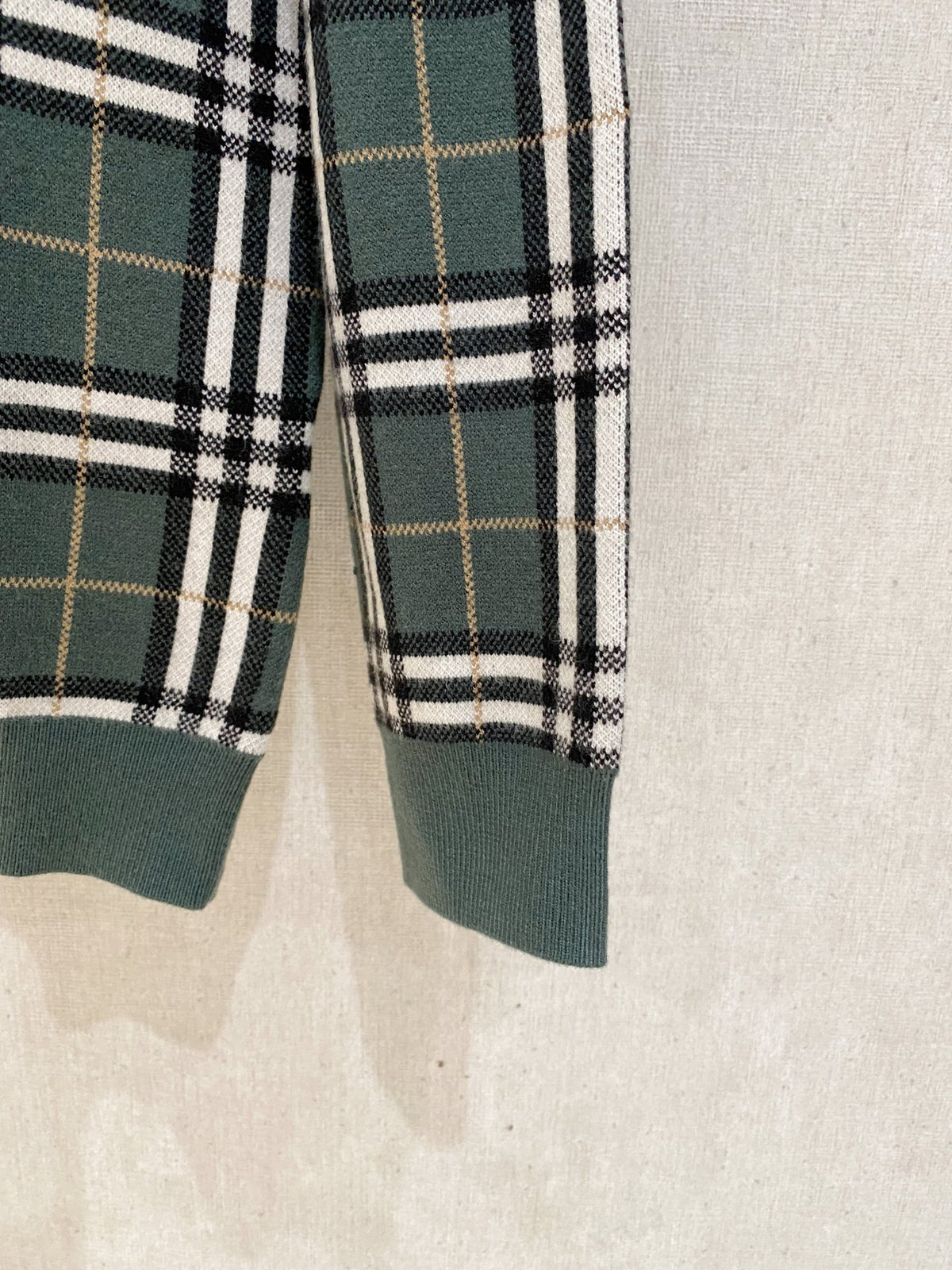 Classic Fashion Sweater-135