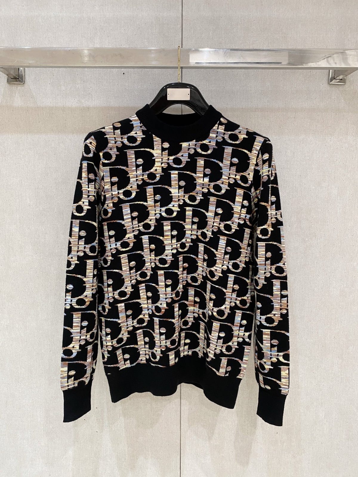 Classic Fashion Sweater-141