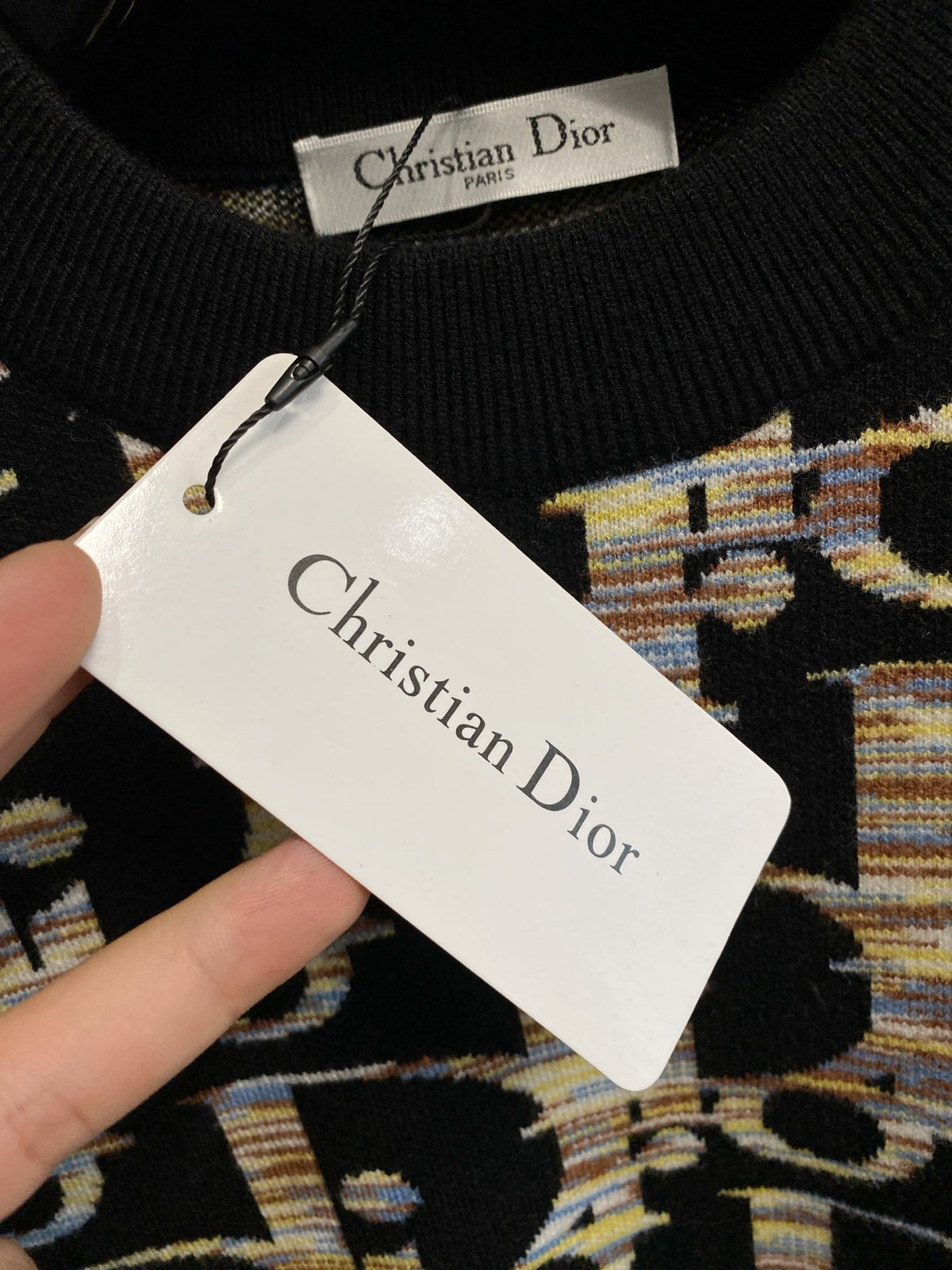 Classic Fashion Sweater-141