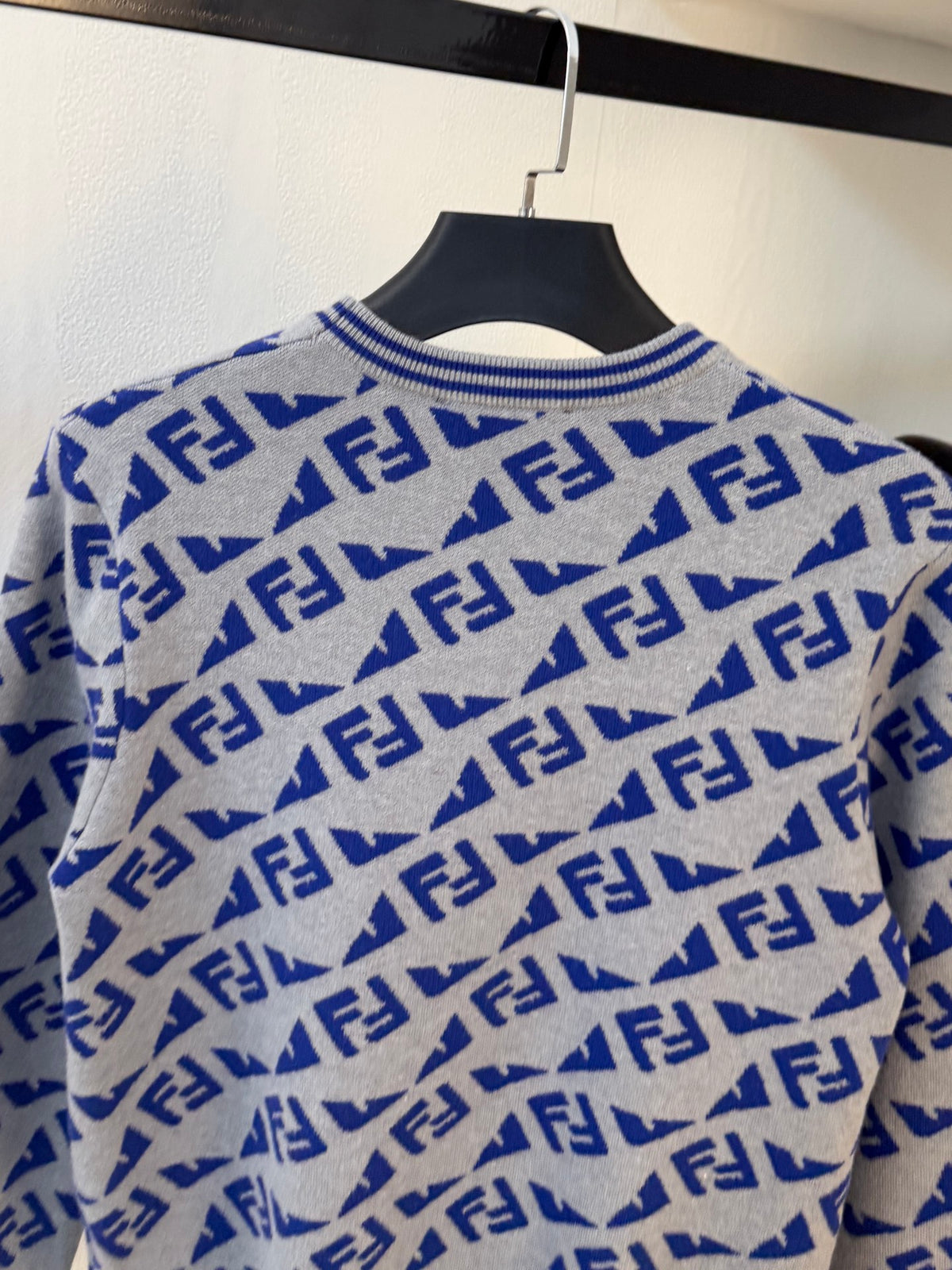 Classic Fashion Sweater-158