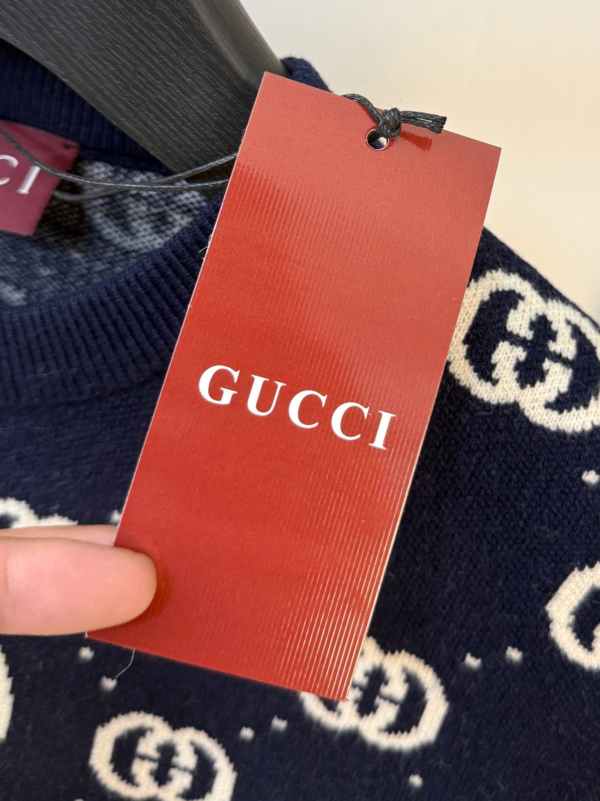 Classic Fashion Sweater-160