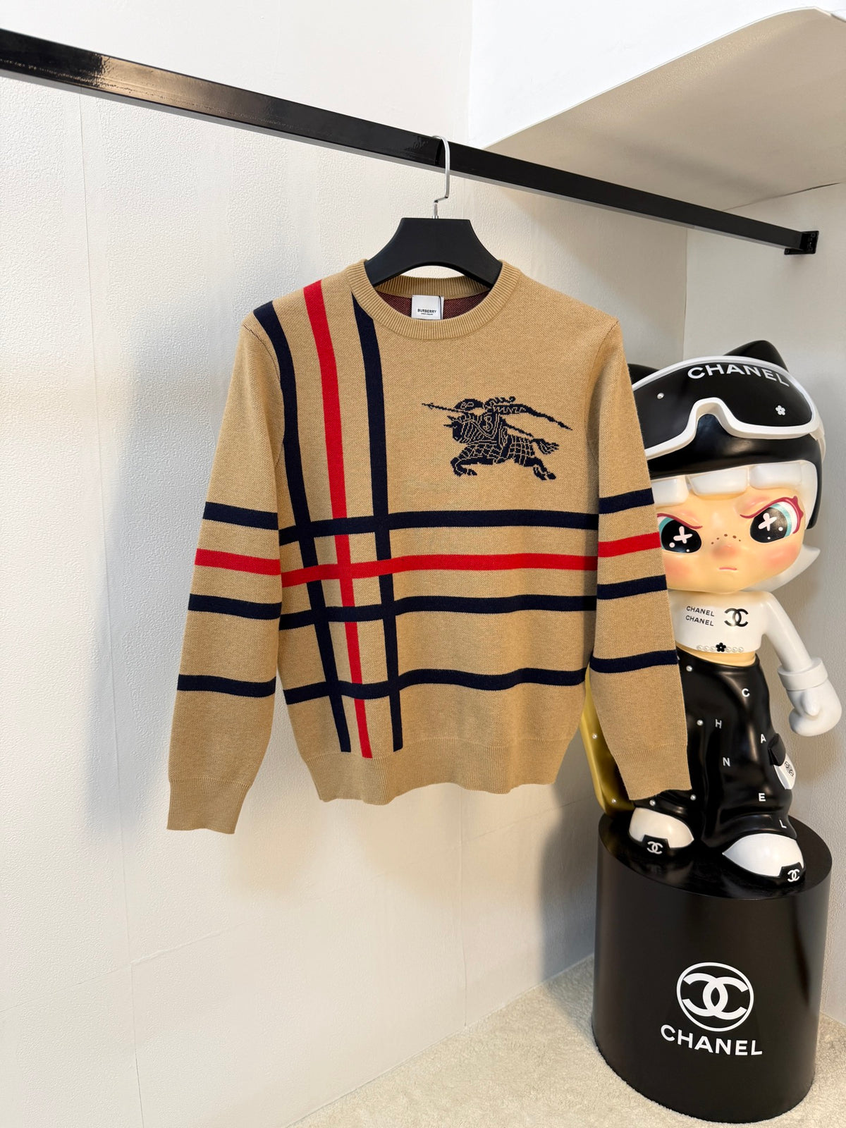 Classic Fashion Sweater-161