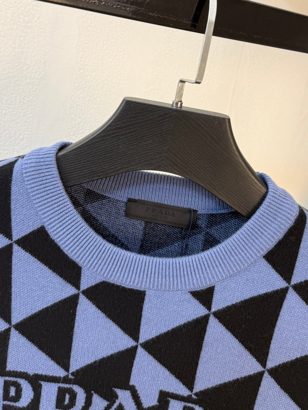 Classic Fashion Sweater-162