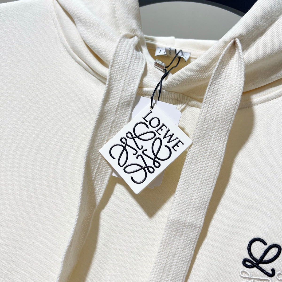 Classic Fit Hoodie-1080