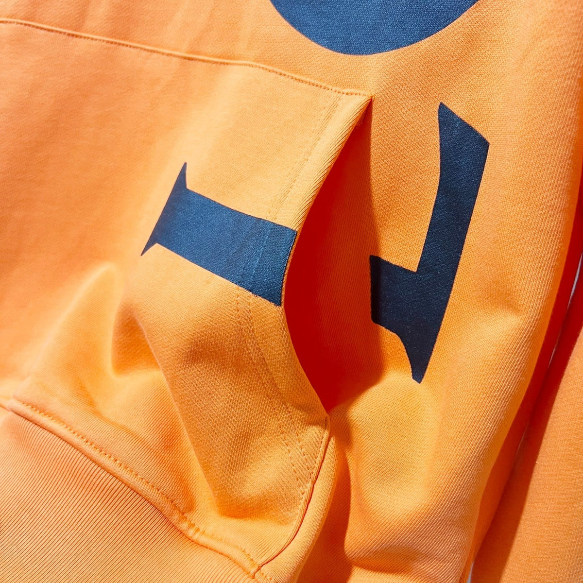 Classic Fit Hoodie-1089