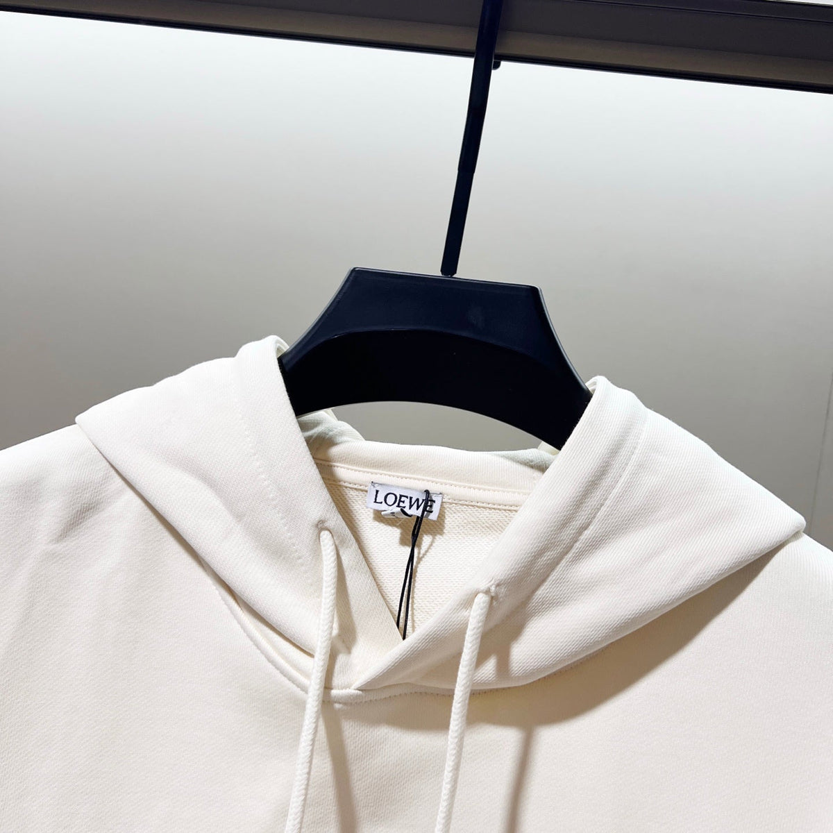 Classic Fit Hoodie-1094