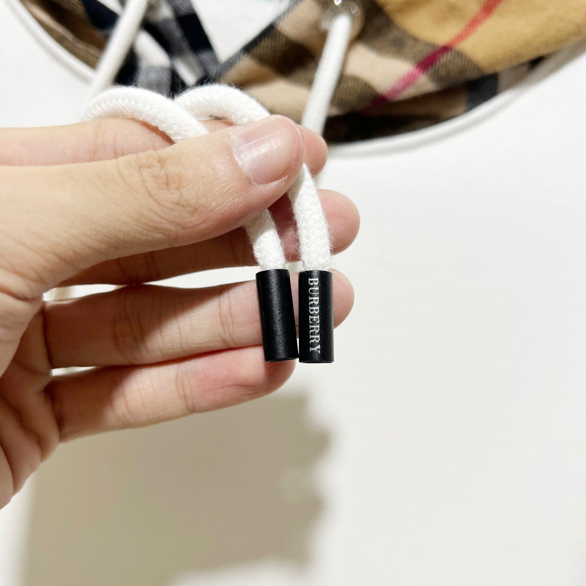 Classic Fit Hoodie-1099