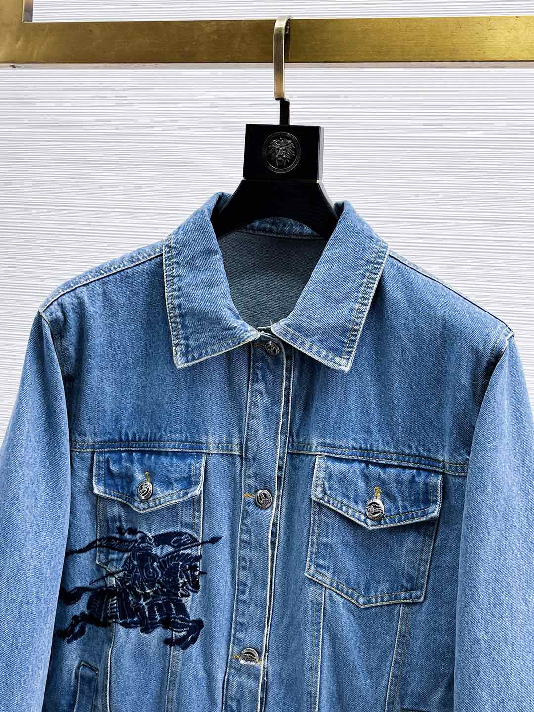 Premium Heavy-Duty Denim Jacket | Durable, Stylish & Built to Last-8