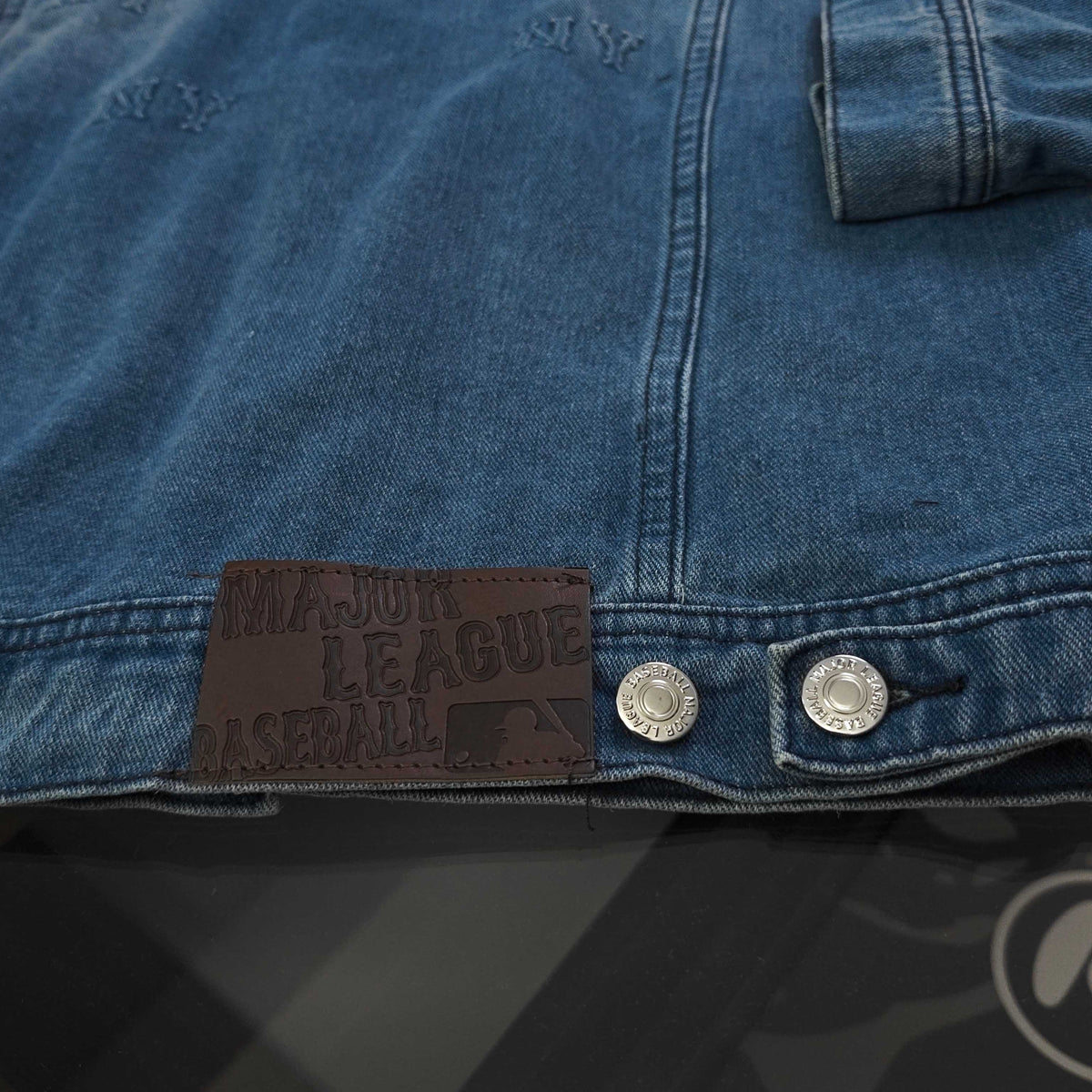 Premium Heavy-Duty Denim Jacket | Durable, Stylish & Built to Last-78